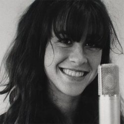A young Alanis Morissette from the Jagged documentary