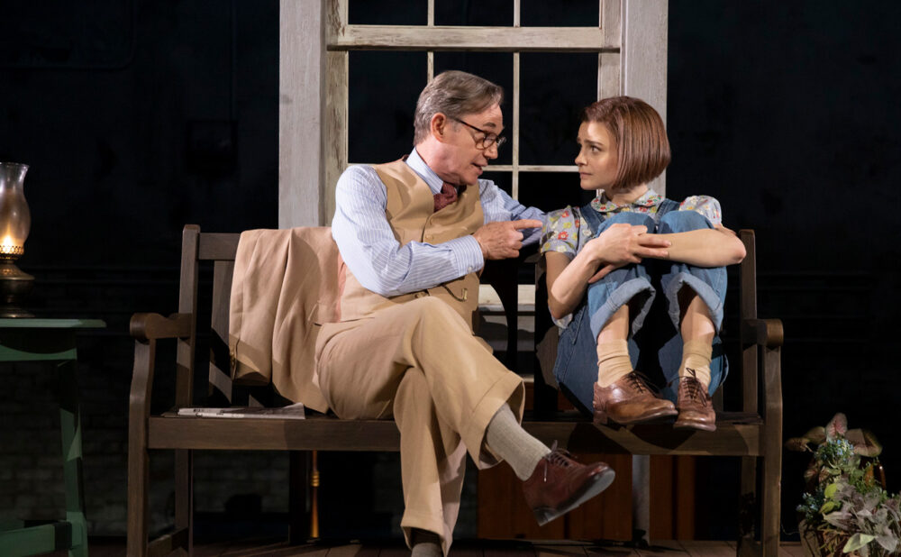 Richard Thomas (“Atticus Finch”) and Melanie Moore (“Scout Finch”). (Photo: Julieta Cervantes)